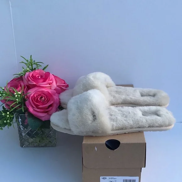 UGG Fluff Slide II - Picture 4 of 8